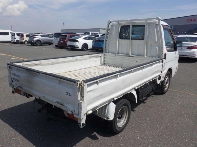 NISSAN VANETTE TRUCK