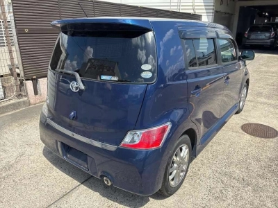 TOYOTA BB