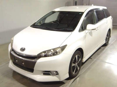 TOYOTA WISH