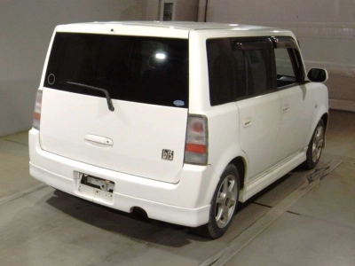 TOYOTA BB
