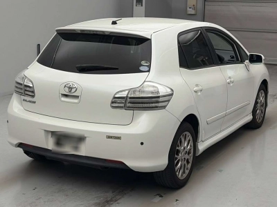TOYOTA BLADE
