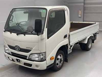TOYOTA DYNA TRUCK