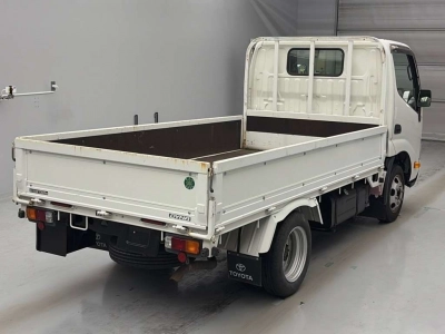 TOYOTA DYNA TRUCK
