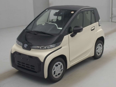TOYOTA C+POD