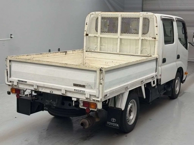 TOYOTA DYNA TRUCK