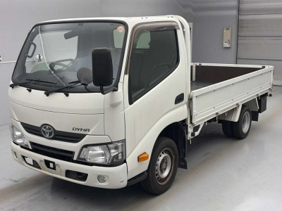 TOYOTA DYNA TRUCK