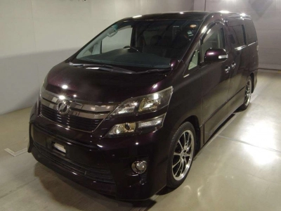 TOYOTA VELLFIRE