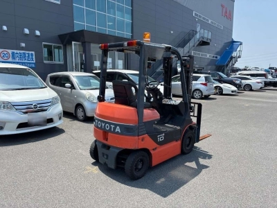 TOYOTA  FORKLIFT 