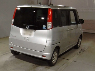 NISSAN ROOX