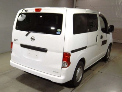 NISSAN NV200 VANETTE VAN