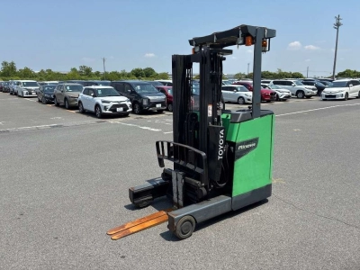 TOYOTA  FORKLIFT 