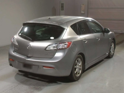 MAZDA AXELA SPORT