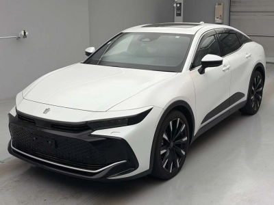 TOYOTA CROWN CROSSOVER