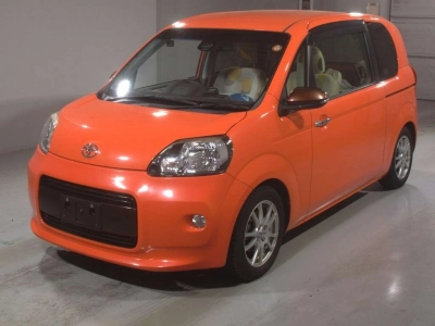 TOYOTA PORTE
