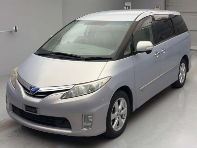 TOYOTA ESTIMA HYBRID
