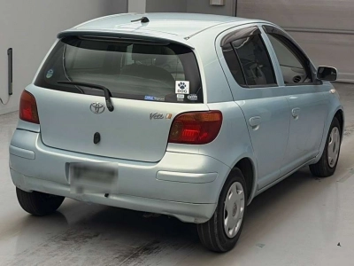 TOYOTA VITZ