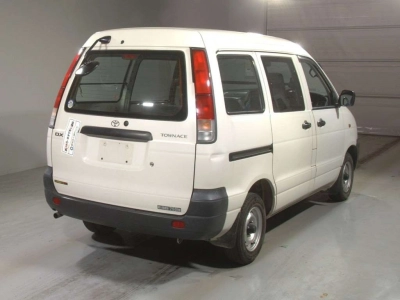 TOYOTA TOWN ACE VAN