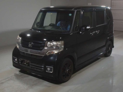 HONDA N BOX CUSTOM