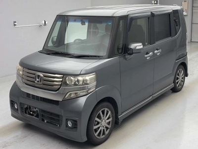 HONDA N BOX CUSTOM