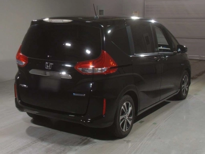 HONDA FREED HYBRID