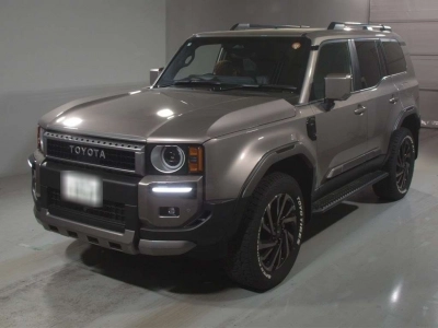 TOYOTA LAND CRUISER 250
