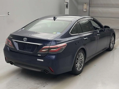 TOYOTA CROWN HYBRID