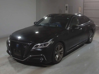 TOYOTA CROWN HYBRID