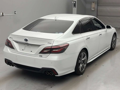TOYOTA CROWN HYBRID