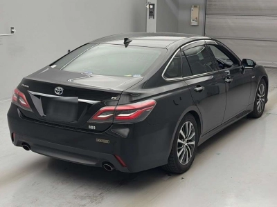 TOYOTA CROWN HYBRID
