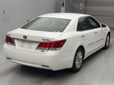 TOYOTA CROWN HYBRID