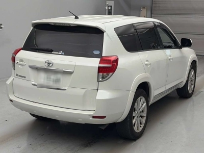 TOYOTA VANGUARD