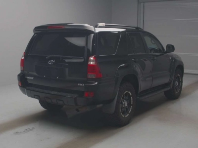 TOYOTA HILUX SURF