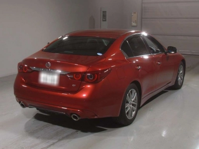 NISSAN SKYLINE