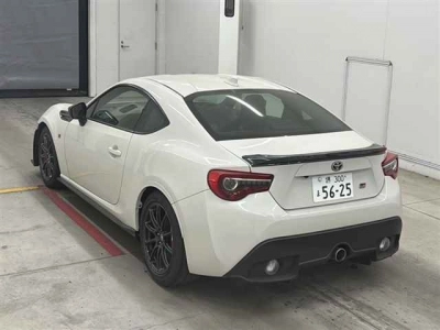 TOYOTA 86