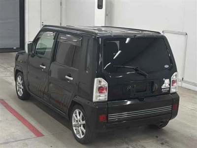 DAIHATSU NAKED