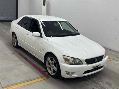 TOYOTA ALTEZZA