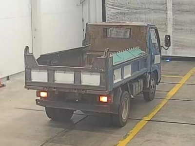TOYOTA DYNA