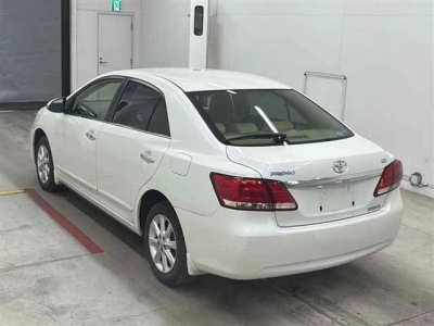 TOYOTA PREMIO