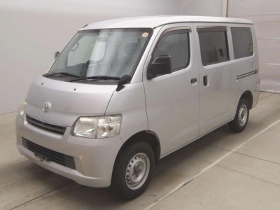 TOYOTA TOWN ACE VAN