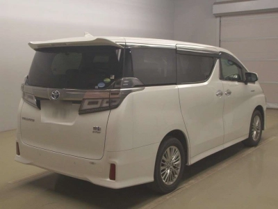 TOYOTA VELLFIRE HYBRID