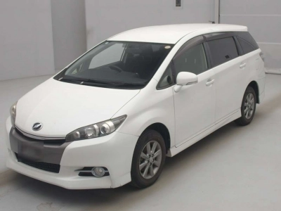 TOYOTA WISH