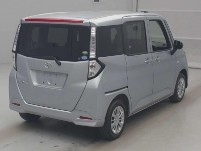 TOYOTA TANK