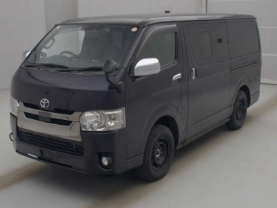 TOYOTA REGIUS VAN