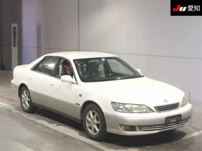TOYOTA WINDOM