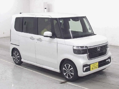 HONDA N BOX CUSTOM