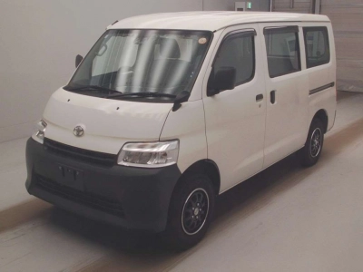 TOYOTA TOWN ACE VAN