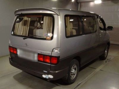 TOYOTA GRANVIA