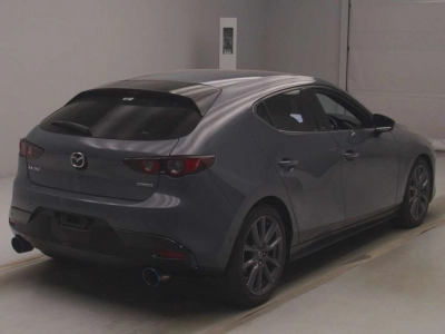 MAZDA MAZDA3 FASTBACK