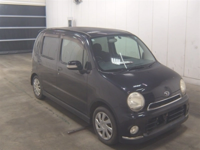 DAIHATSU MOVE LATTE