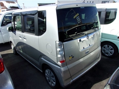 HONDA N BOX +
